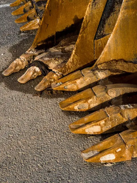 Excavator & Material Handler Attachments for steel industry